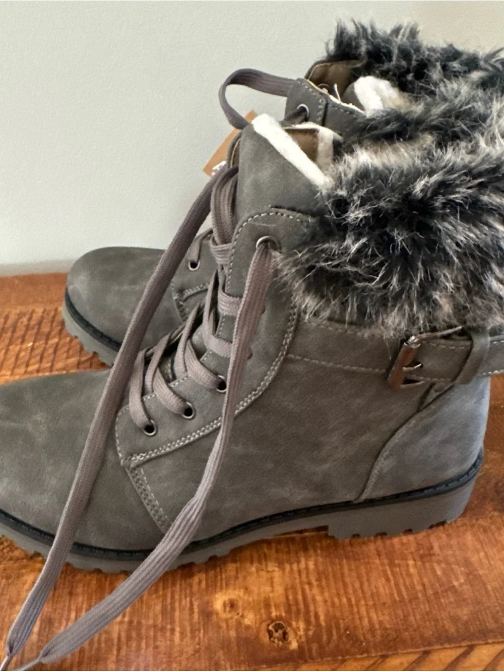 Apres by Lami Women's Gray Faux-Fur Lace-Up Winter Boots Size 10